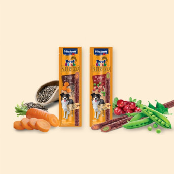 VITAKRAFT Beef Stick Super Food Erbsen und Preiselbeeren 25 gr.